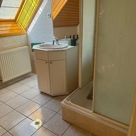 Ubytování v soukromí 布达佩斯苹果酒店