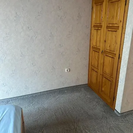 布达佩斯苹果酒店 * Budapešť