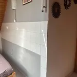 布达佩斯苹果酒店 منزل للإقامة